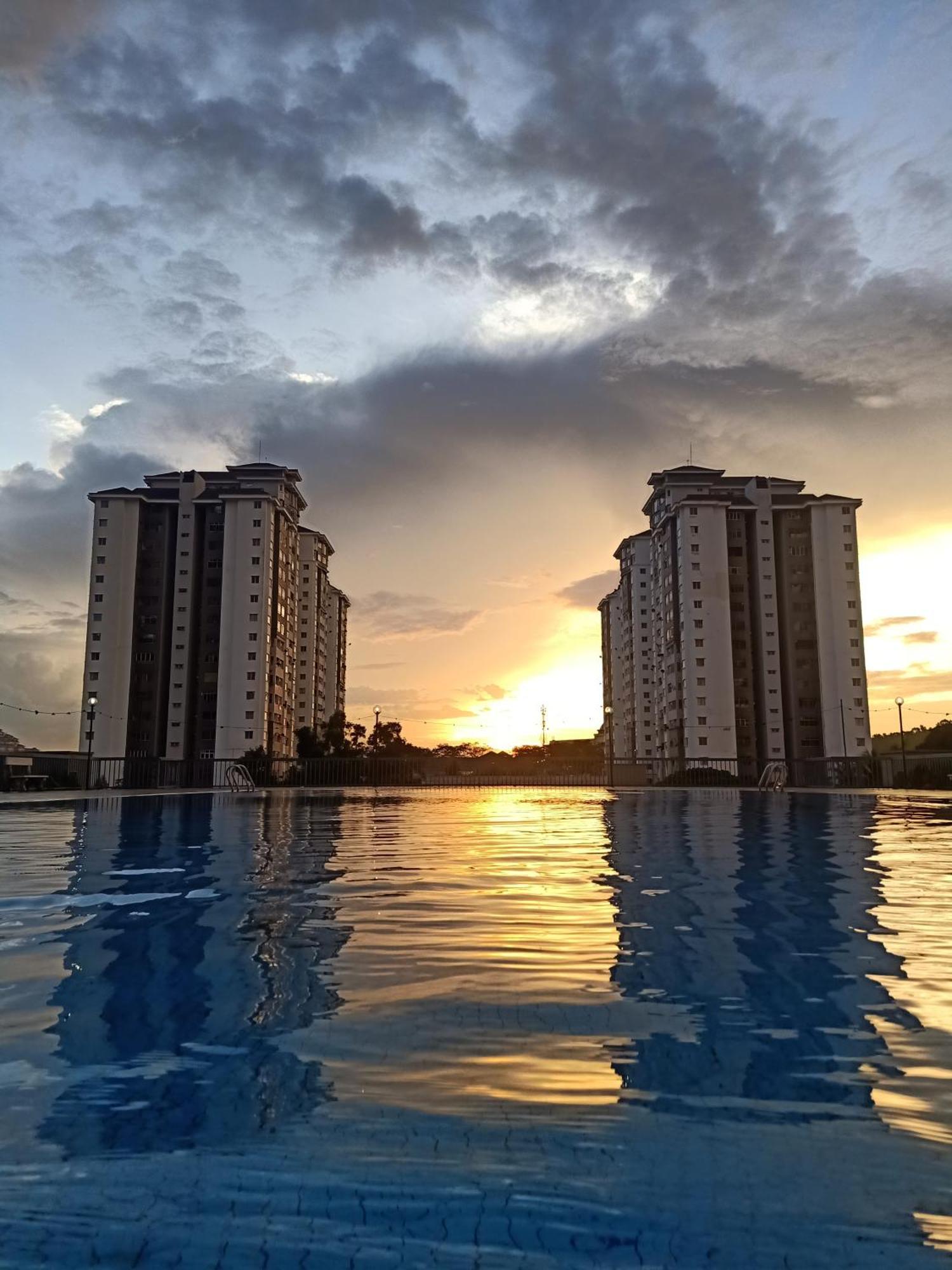 Suria Kipark Damansara 3R2B Apartment Kuala Lumpur Exterior foto